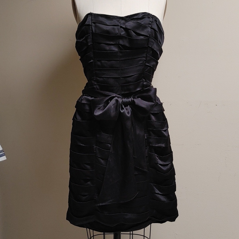 VTG Betsey Johnson Black Pleated Silk Strapless Dress w Sash Size 2